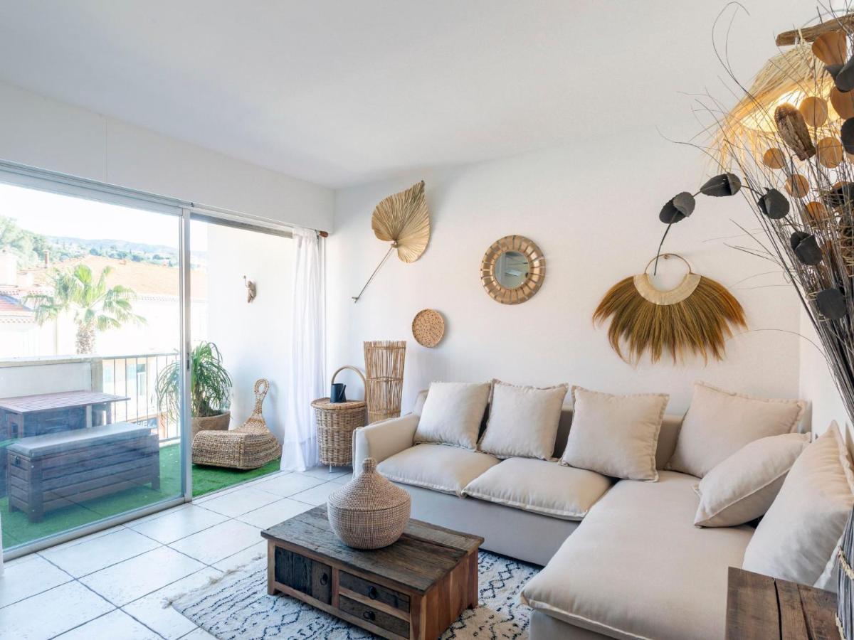 Apartment La Meridienne-5 By Interhome Le Lavandou Exterior photo
