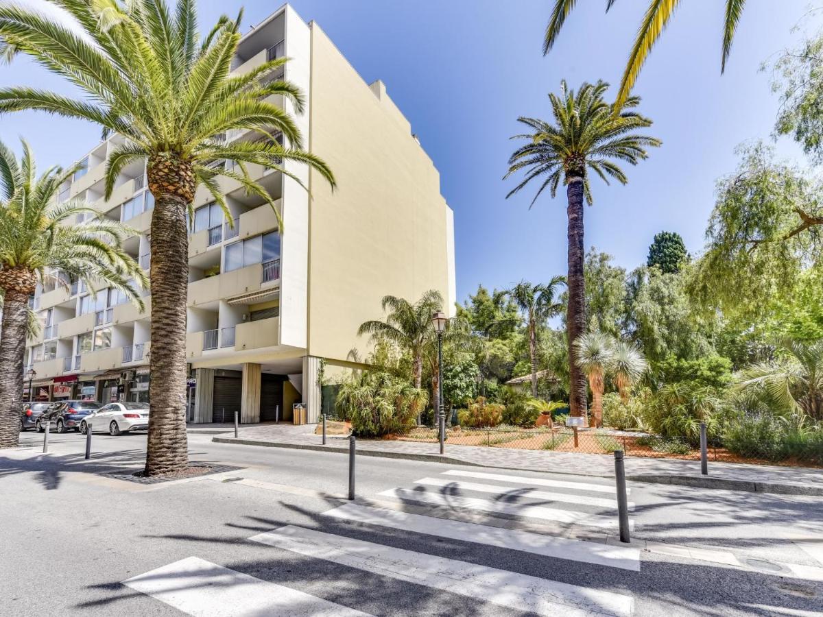 Apartment La Meridienne-5 By Interhome Le Lavandou Exterior photo