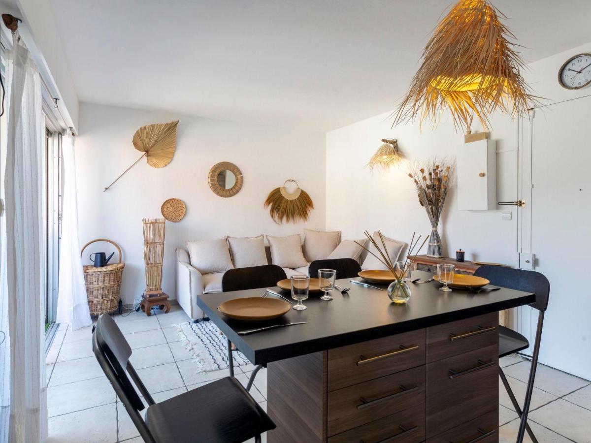 Apartment La Meridienne-5 By Interhome Le Lavandou Exterior photo